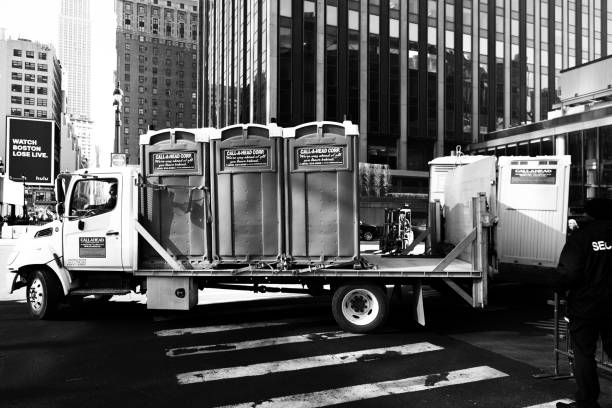 Best Construction site porta potty rental  in Redfield, AR